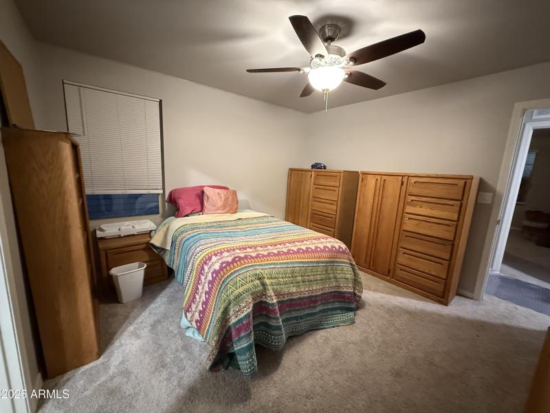 38 upstairs bedroom 3 with J&J bath