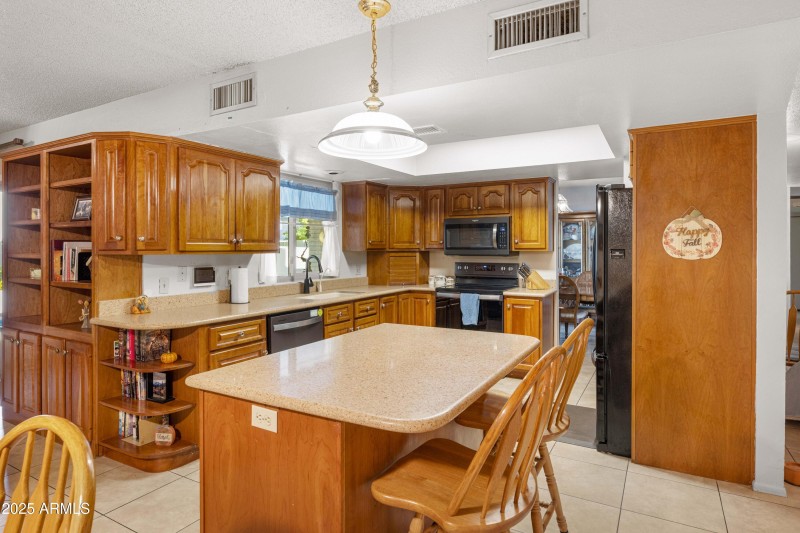 7125 N 20th Ave-7870