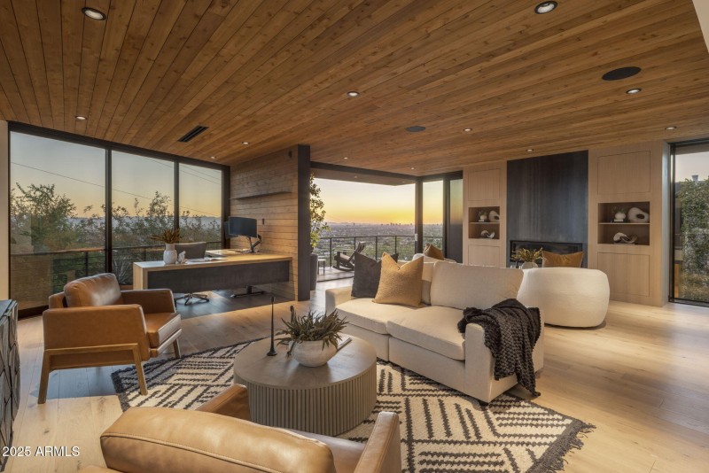 Valle Vista Hillside