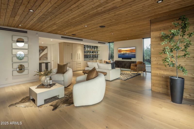 Valle Vista Hillside