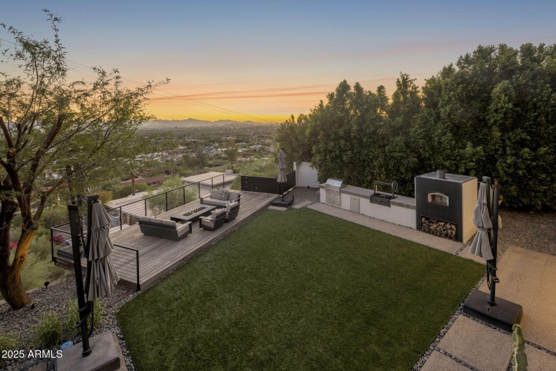 Valle Vista Hillside