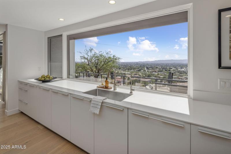 Valle Vista Hillside