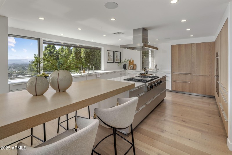 Valle Vista Hillside