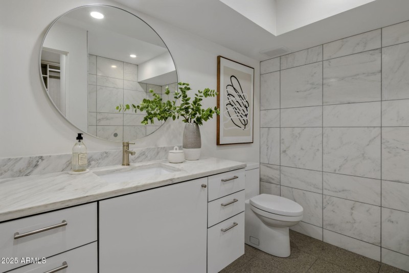 Valle Vista Hillside