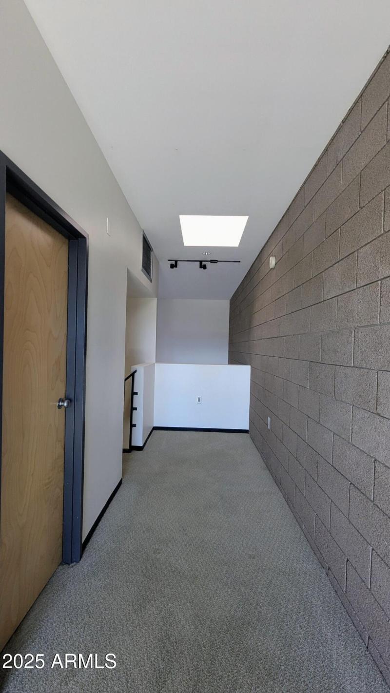 PXL_20251102_192855838~2