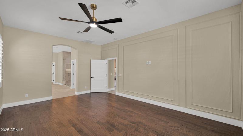 49-web-or-mls-P1276589