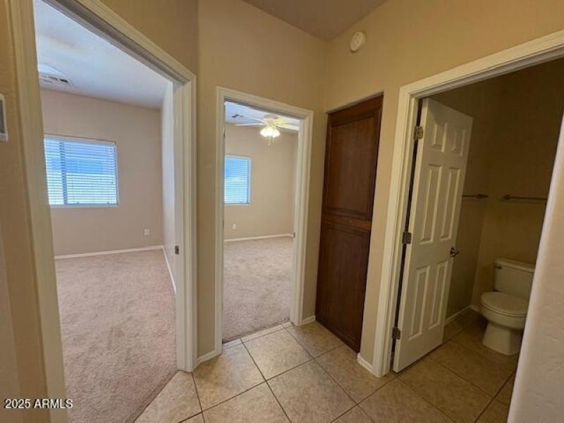 1620 E Viola Hallway