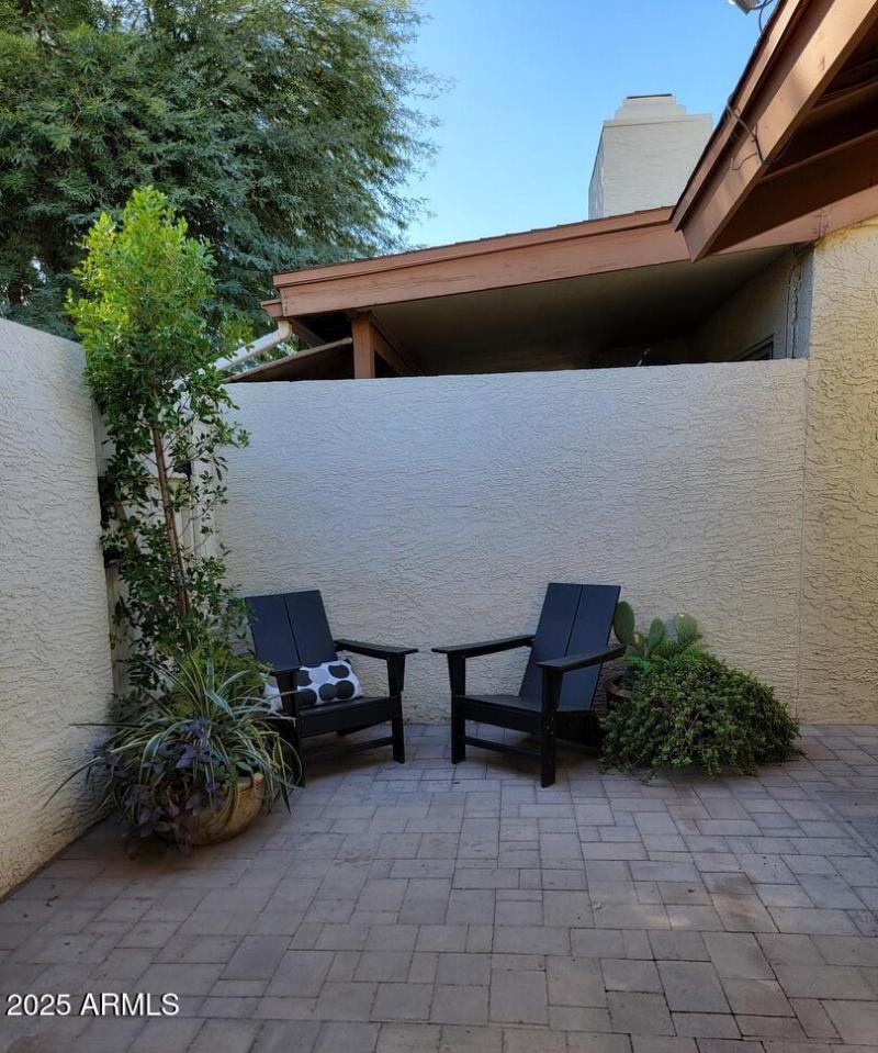 7E9EB9E3-1931-4EF6-9542-777BF71DC966_1_1