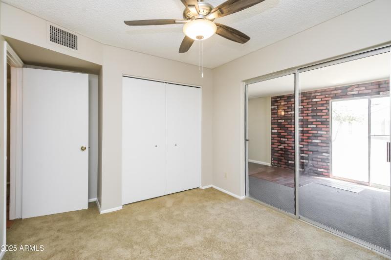 1005755.652 W SIERRA VISTA DR - Bedroom