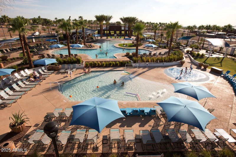 VERRADO COMMUNITY POOLS & REC AREAS