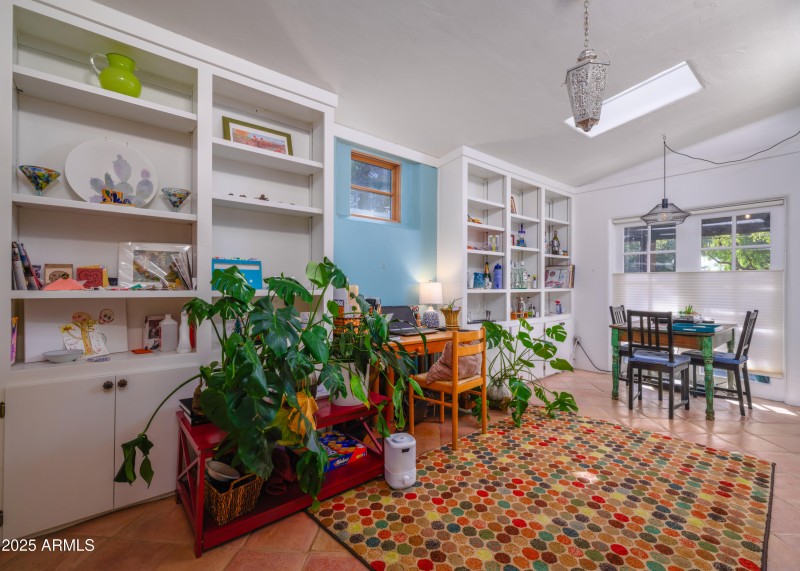 Listings_3121_N_27thSt_Images-45