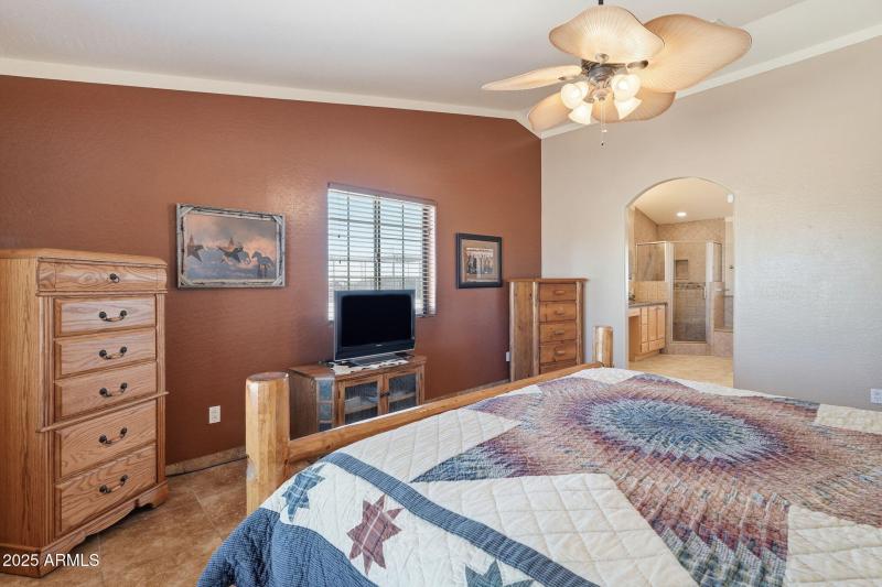 40-web-or-mls-038_ListerPros