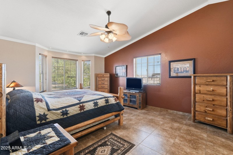 36-web-or-mls-037_ListerPros