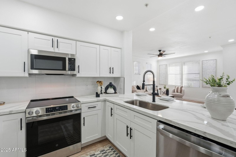 11-web-or-mls-011_ListerPros