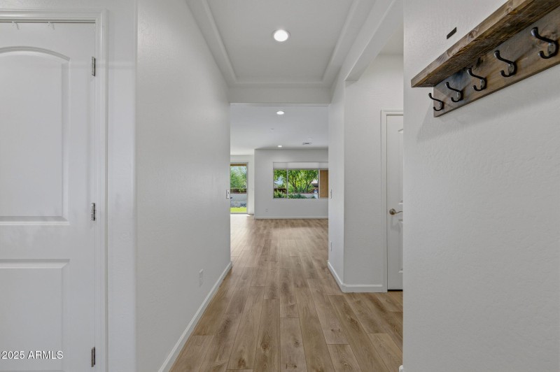 13-web-or-mls-4287 W Hanna Dr-13