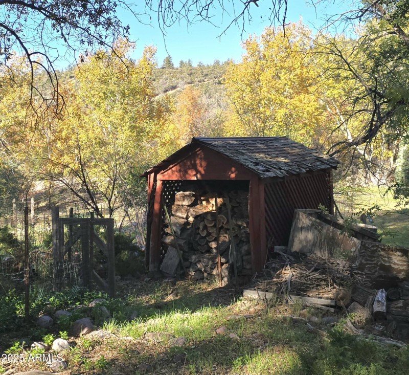 Aut Firewood Strg Shed