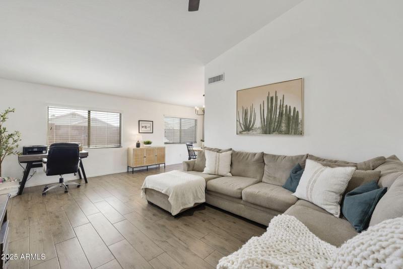 16-web-or-mls-_tm_6500-_tm_6504