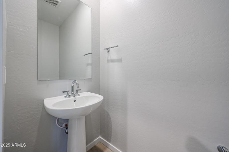 13_New-2-story-home_for-sale_Surprise-AZ