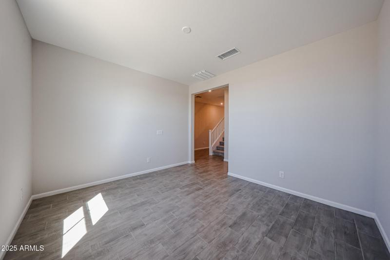 07_Surprise-Arizona_2-story_home-for-sal