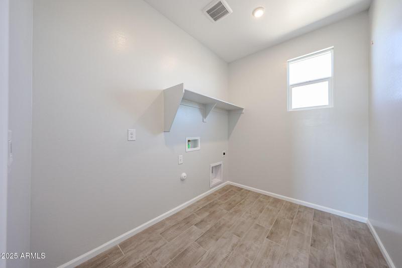 42_Surprise-Arizona_2-story_home-for-sal