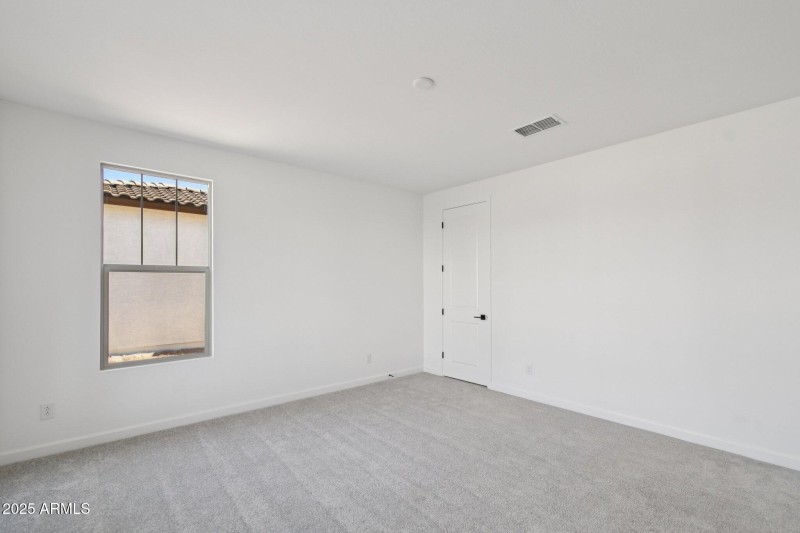 49-web-or-mls-E Saddle Way-S0111-043