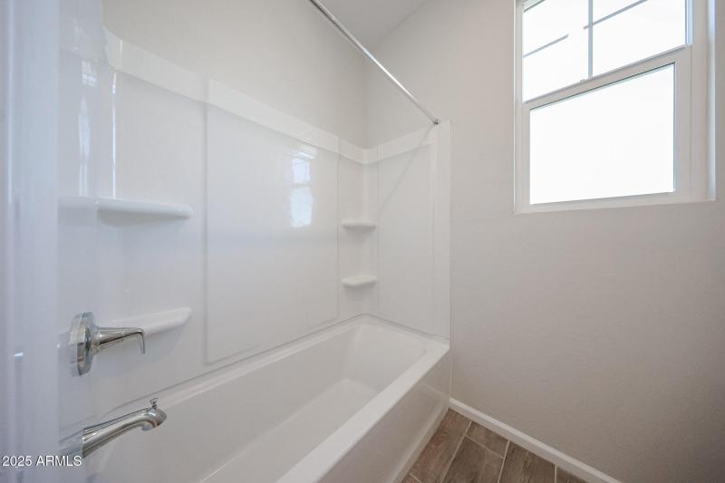 20_Home-for-Sale-Apache-Junction_Radiant