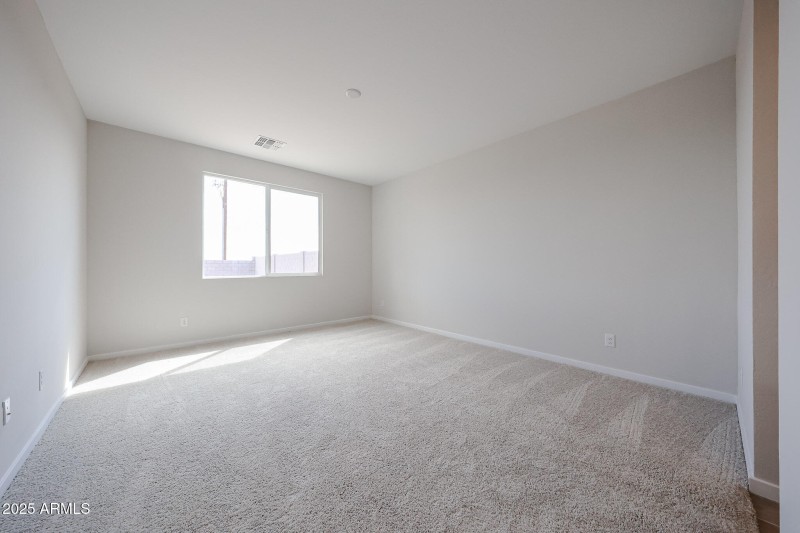 28-Century-Communities_Lakes-at-Rancho-E