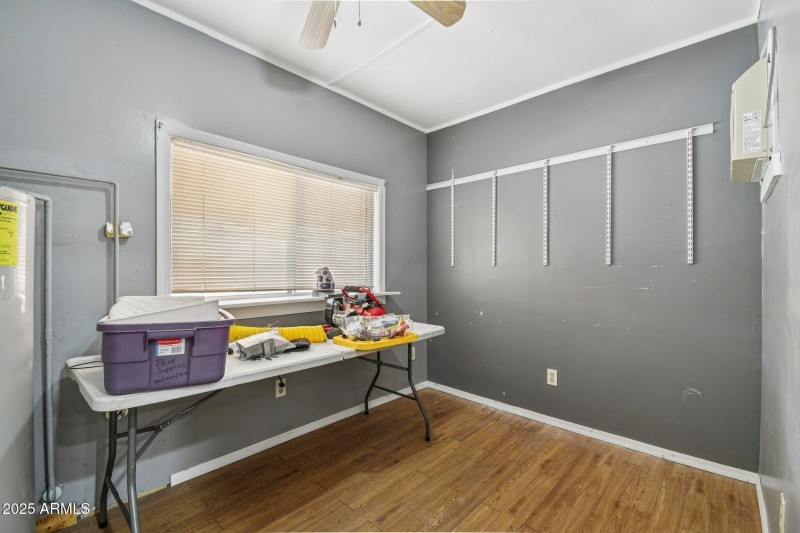 16-web-or-mls-N 62nd Ave-S0411-016