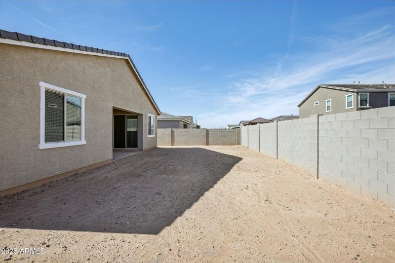 35-web-or-mls-W Hopi Trail-S0111-035
