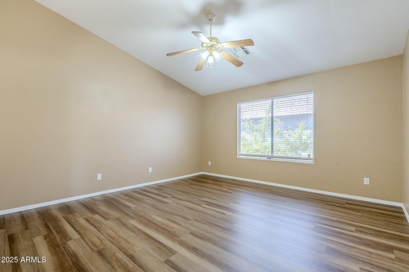 14-web-or-mls-Renaissance-14