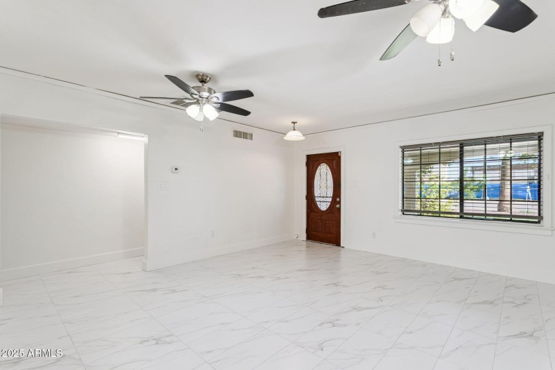 55-web-or-mls-2636-n-dayton-st