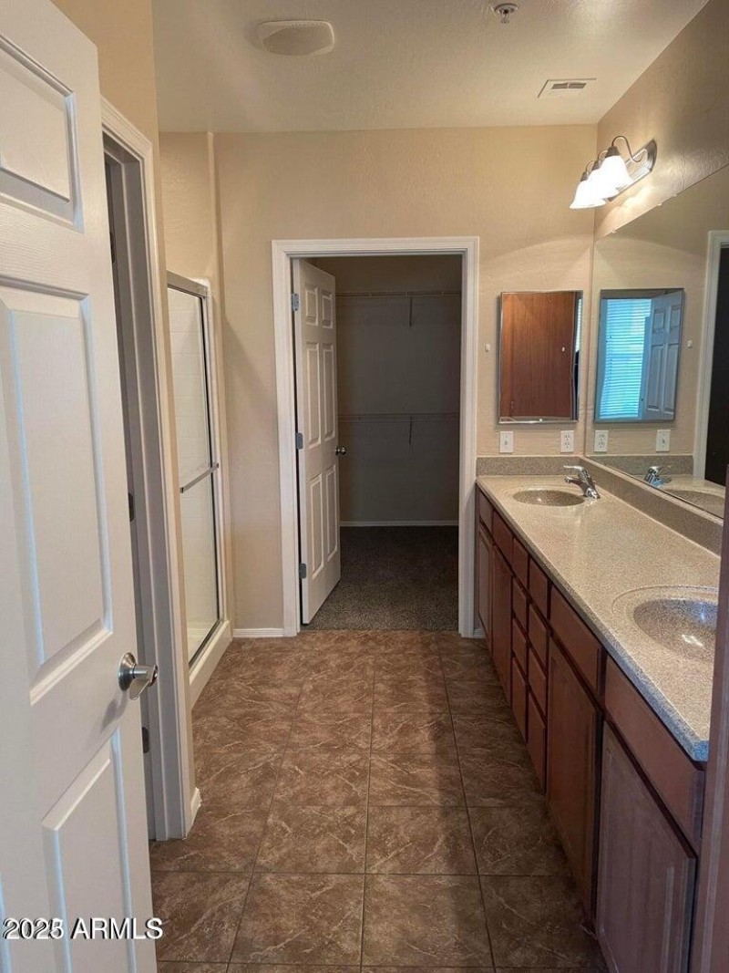 20220331210619671235000000-o