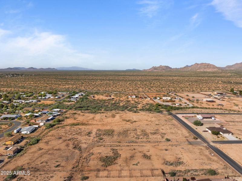 13-web-or-mls-DJI_20251103102403_0118_D