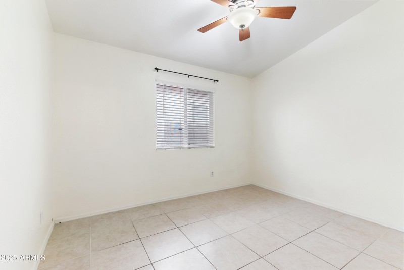 26_7414 w eugie ave-27