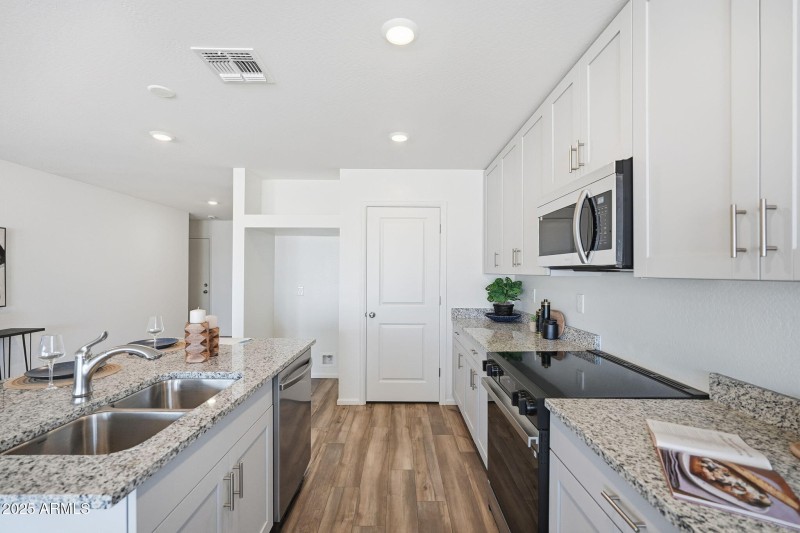 11-web-or-mls-012_ListerPros