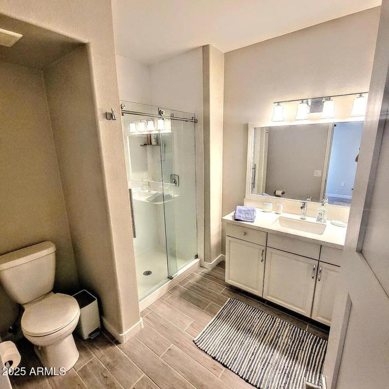 5f2f1ddb01fc6d4f6442018f94fc4f87-uncropp