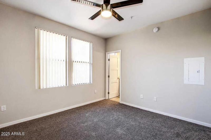 002dd2c57a40e507a0aedc965298d699-uncropp