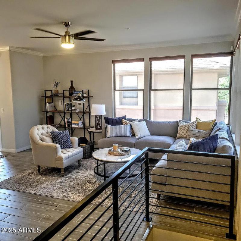 48bab5fc0637f49bf069838cfb2cf248-uncropp