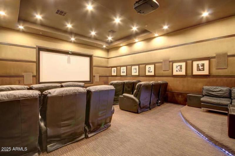 31e2321677cde0f57ff6d93c9e00e6c0-uncropp