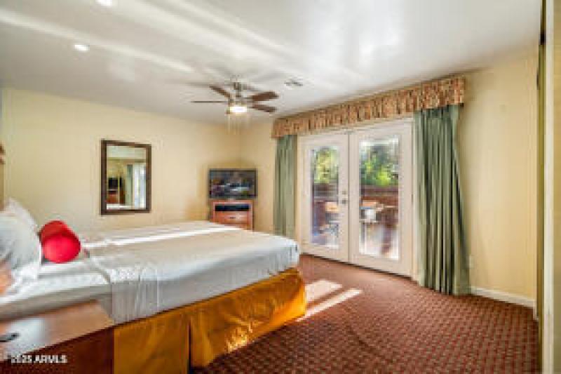 20251026180619172377000000