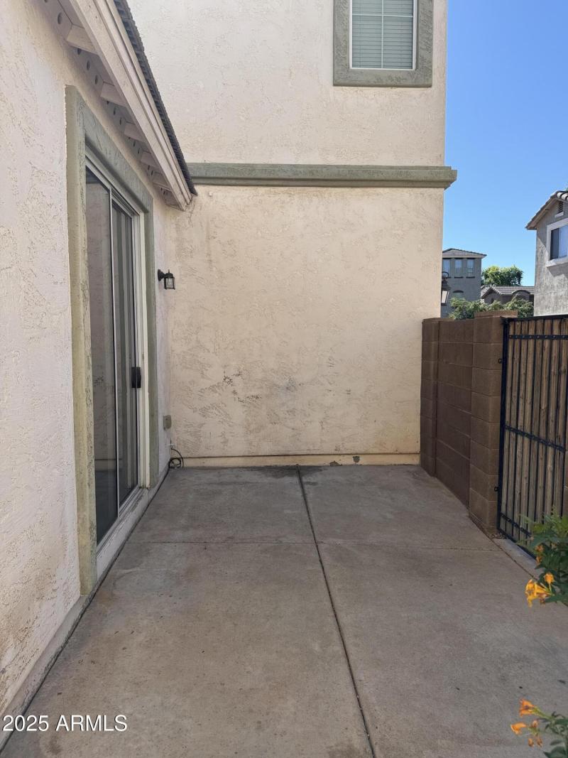 542BB4AA-856D-4B8F-9354-6B1C59652CF9