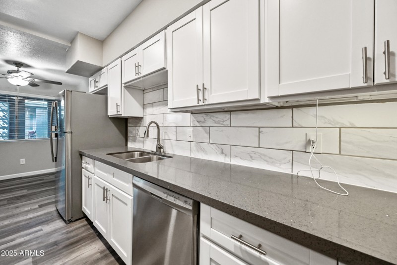 8-1518WCS30--ocupix-