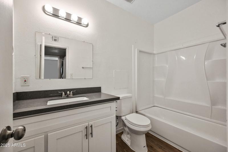 12-1518WCS30--ocupix-