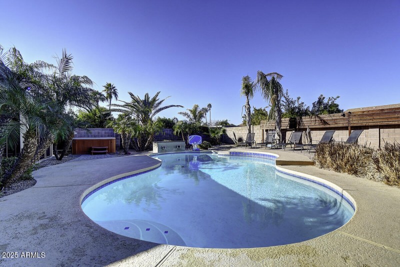 4524 E Kelton Lane Copy (33)