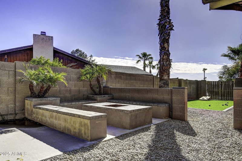 6250 E Janice Way (16)