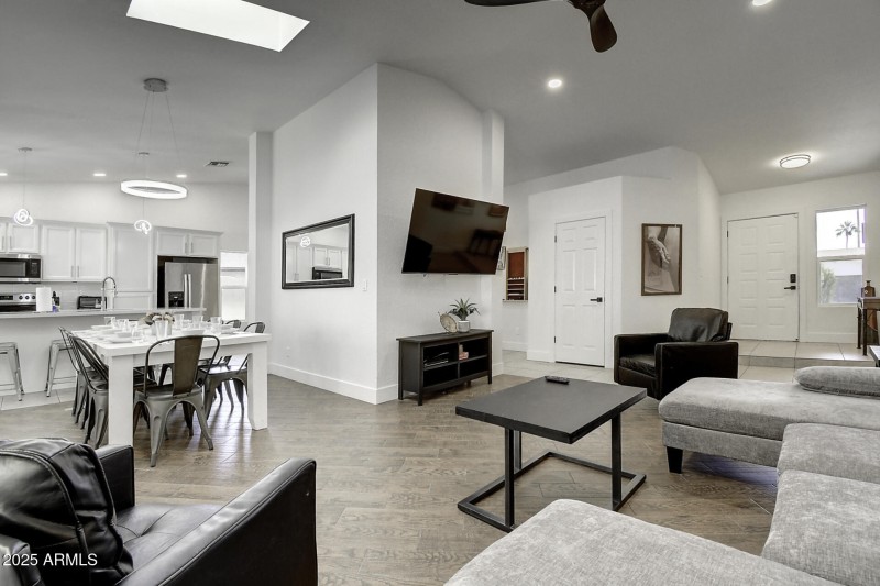 6250 E Janice Way (20)