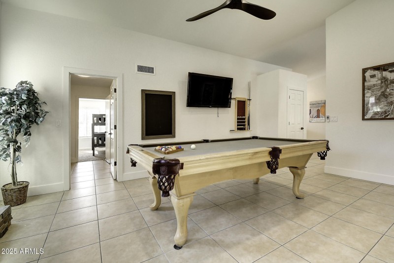 6250 E Janice Way (25)