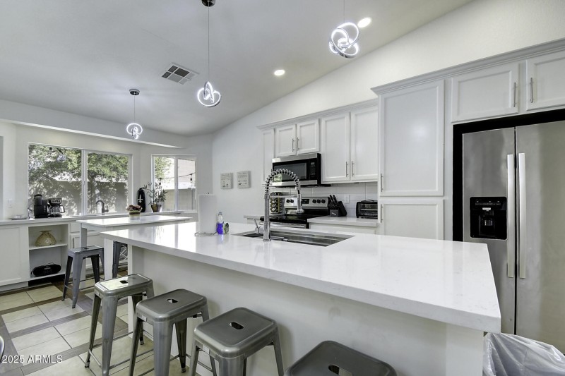 6250 E Janice Way (30)