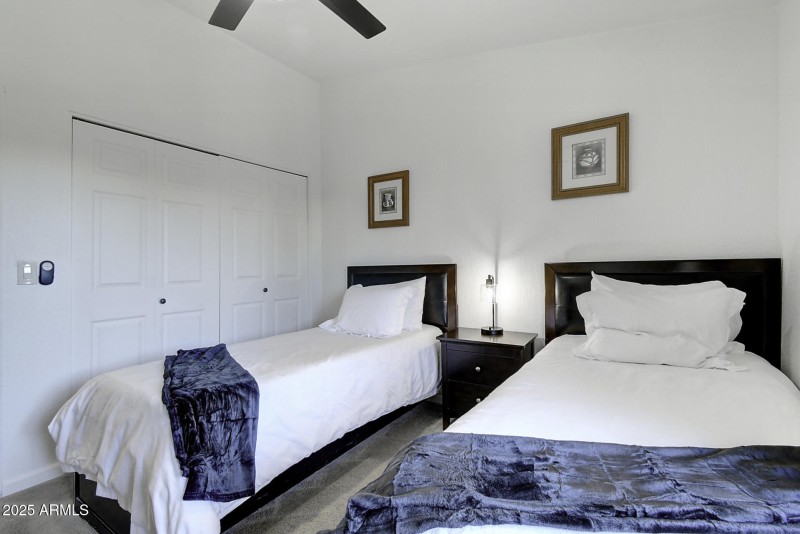 6250 E Janice Way (36)