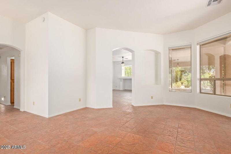 20220829160024573535000000-o